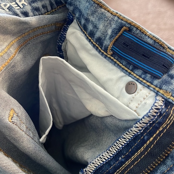 NWOT GAP DENIM JEAN SIZE 8 - Picture 5 of 7